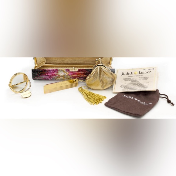 Boxed Judith Leiber Rose/Peony clutch - Picture 3 of 9